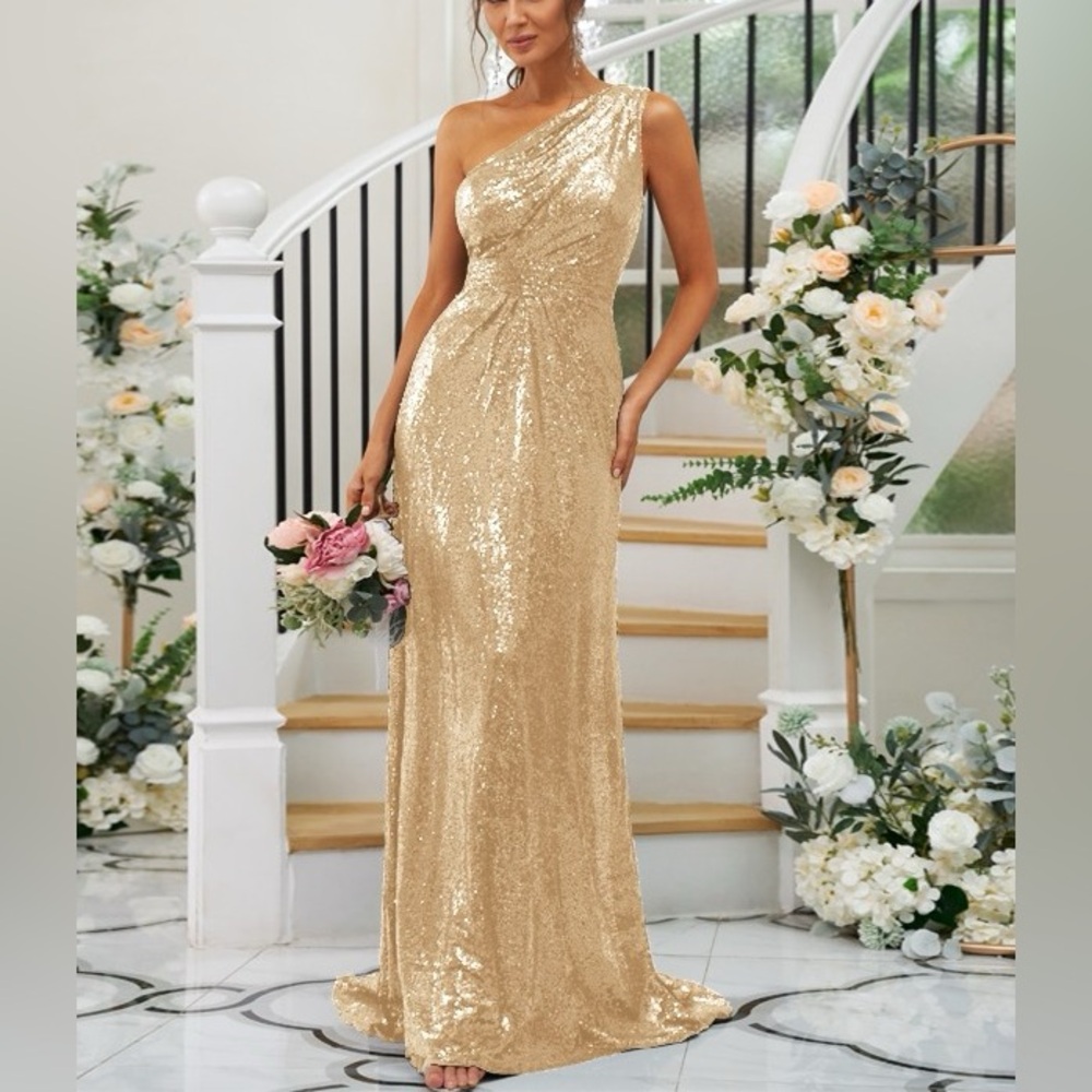 *Brand New/Never Worn* Gold Sequin One Shoulder Dress with train